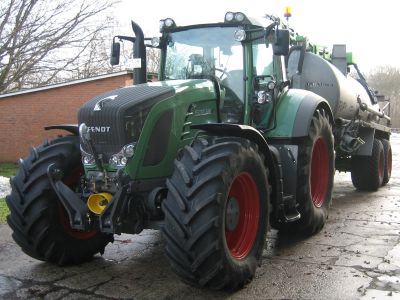 Fendt 927 und Joskin